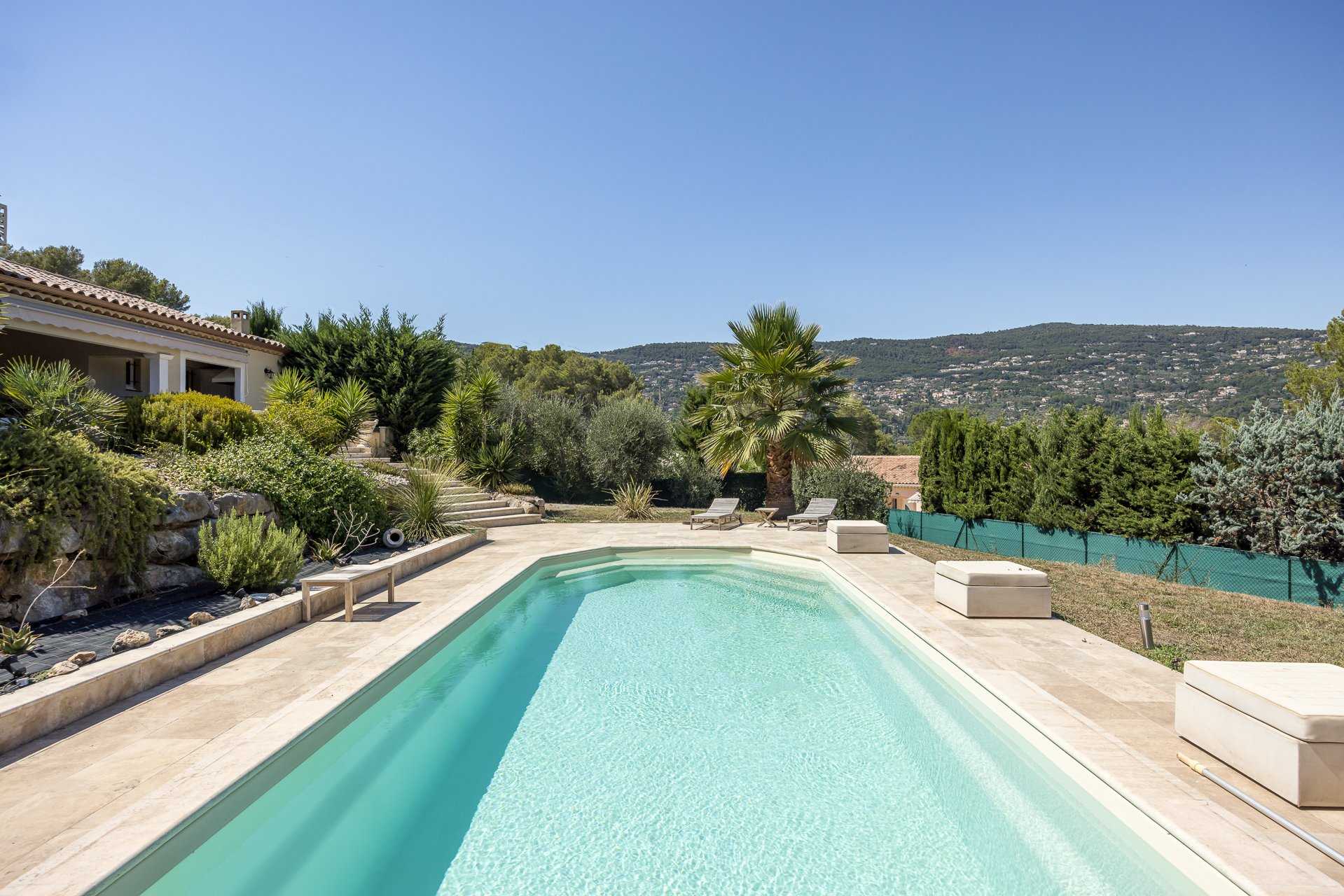 Rumah di Peymeinade, Provence-Alpes-Cote d'Azur 10838358