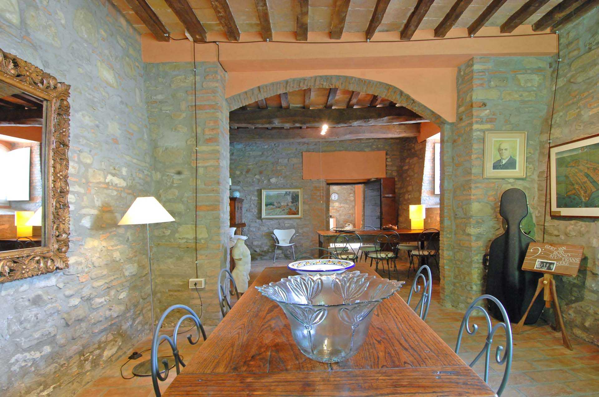rumah dalam Prato, Umbria 10838409