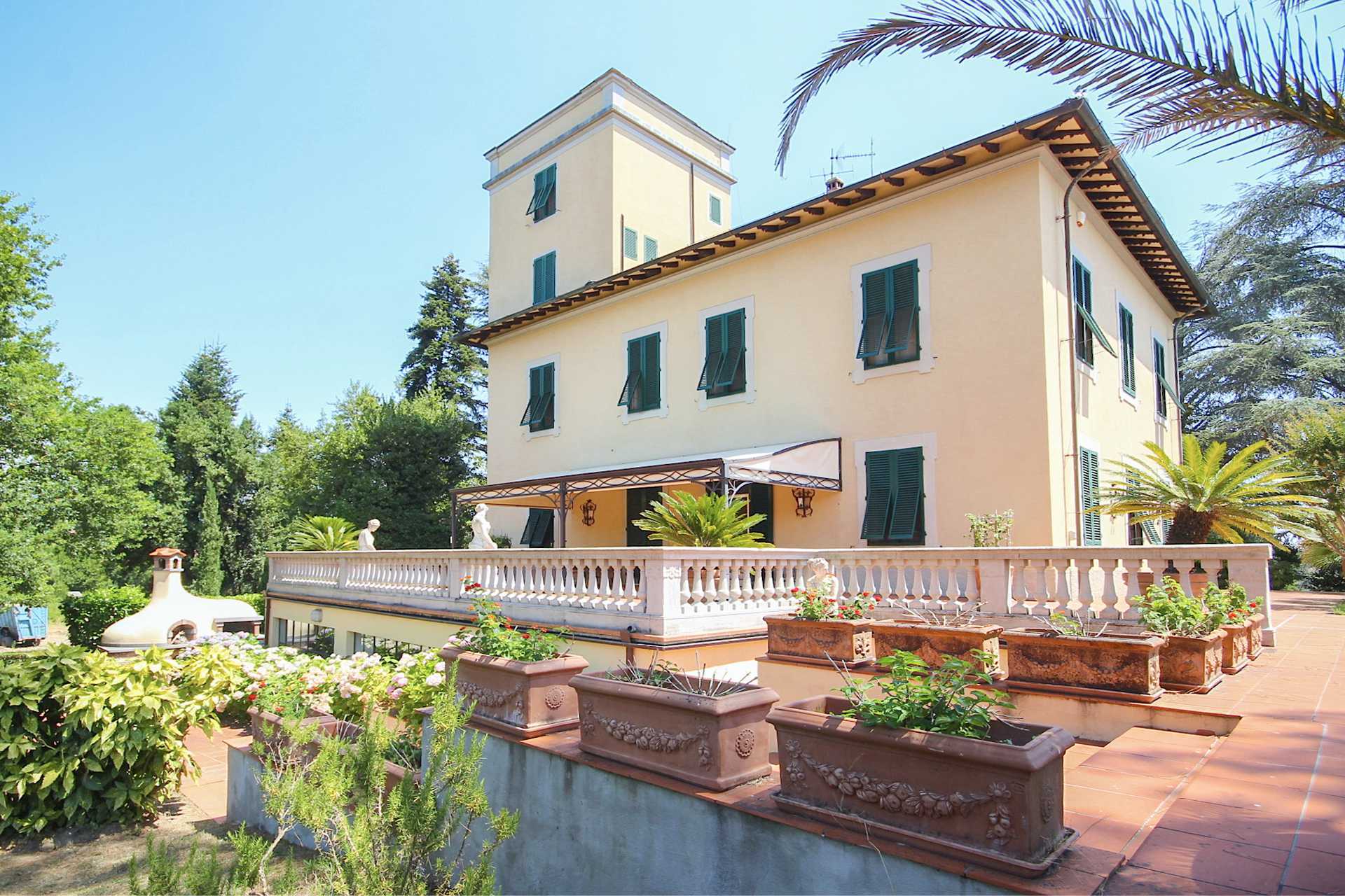 Rumah di Sant'Anna, Toskana 10838428