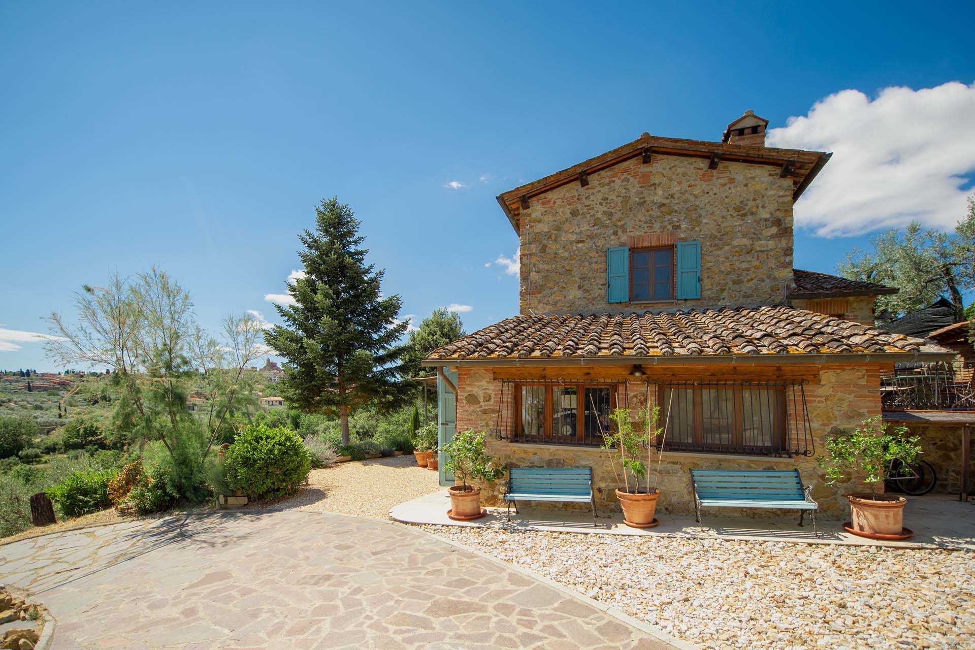 жилой дом в Lucignano, Toscana 10838449