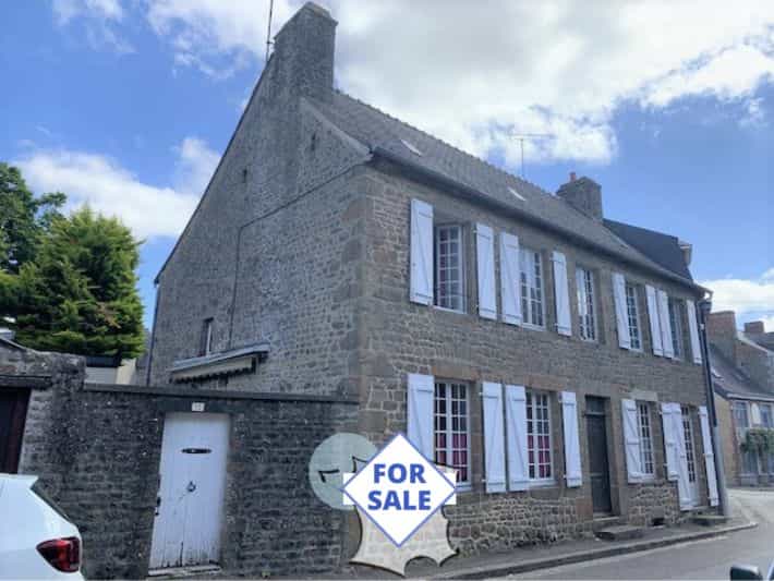 Haus im Lassay-les-Châteaux, Pays de la Loire 10838460