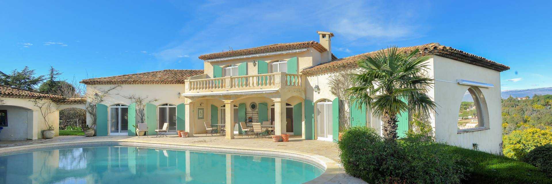 Talo sisään Vallauris, Provence-Alpes-Cote d'Azur 10838473