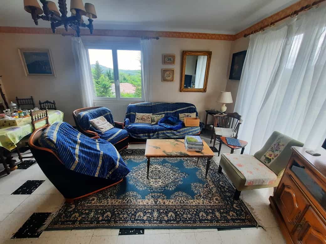 жилой дом в Lamalou-les-Bains, Occitanie 10838550