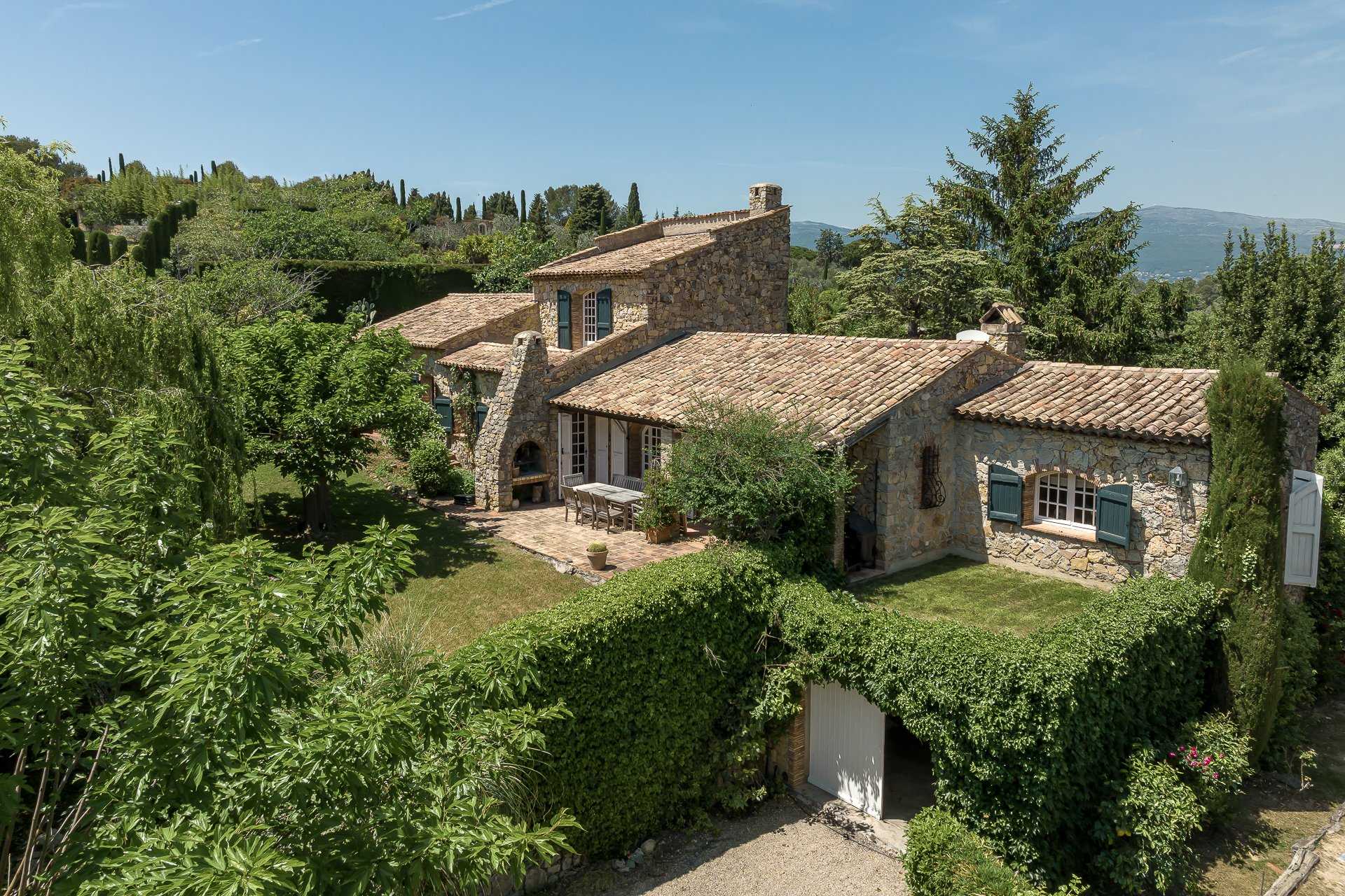 Rumah di Valbonne, Provence-Alpes-Cote d'Azur 10838591