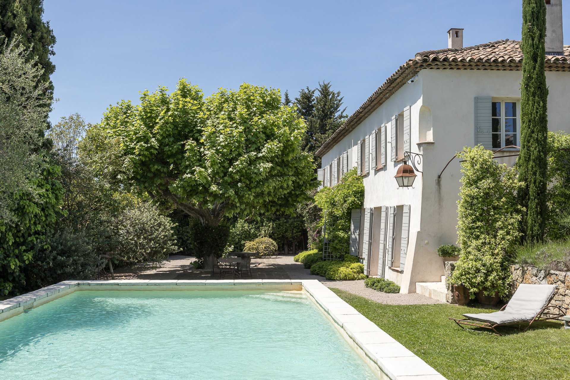 casa no Mougins, Provença-Alpes-Costa Azul 10838607