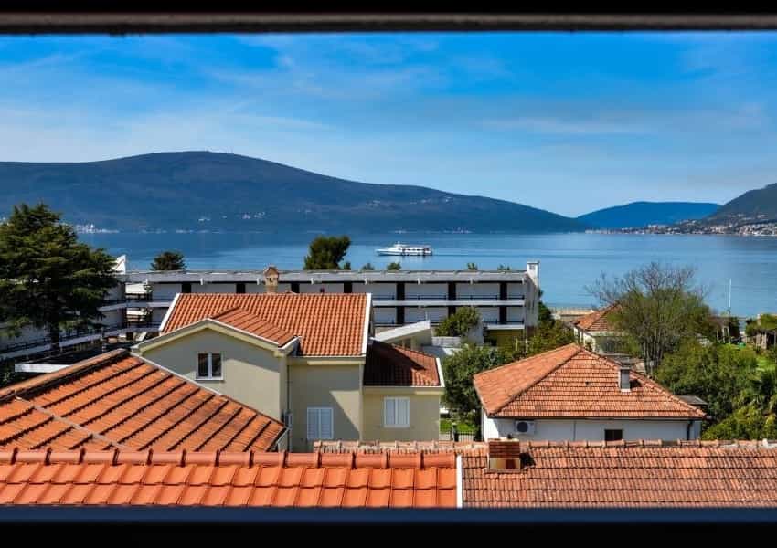 Condominio nel Tivat, Tivat Municipality 10838861