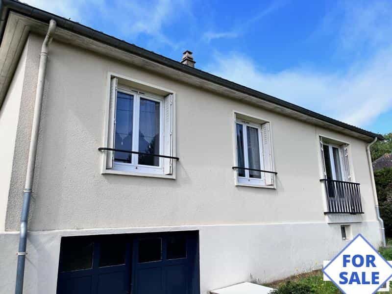 House in Conde-sur-Sarthe, Normandie 10839421