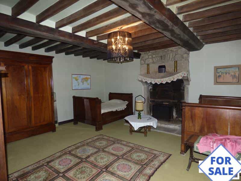 Casa nel Pré-en-Pail-Saint-Samson, Pays de la Loire 10839425