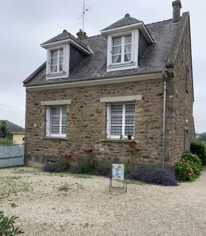 rumah dalam Ambrieres-les-Vallees, Membayar de la Loire 10839589