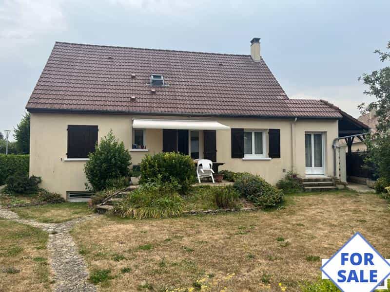 House in Conde-sur-Sarthe, Normandie 10839955