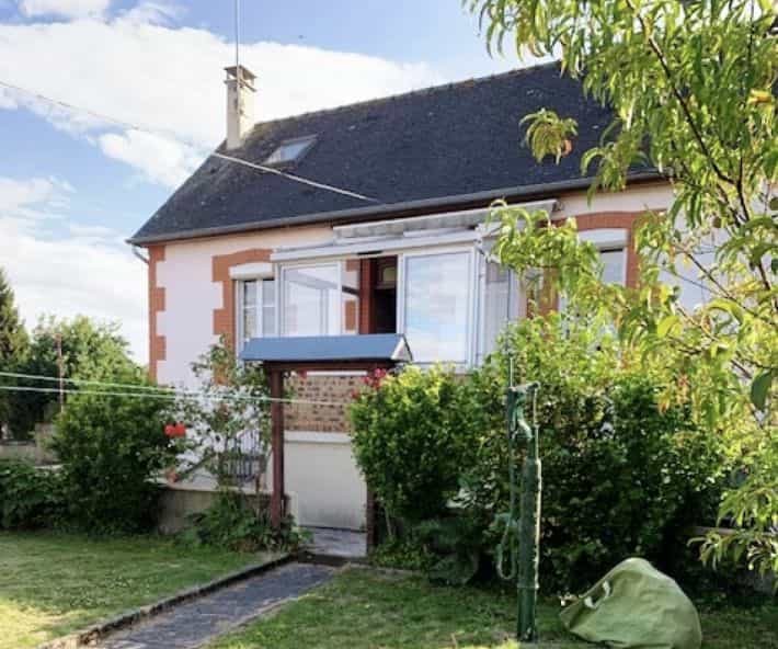 Hus i Ceaucé, Normandie 10840008