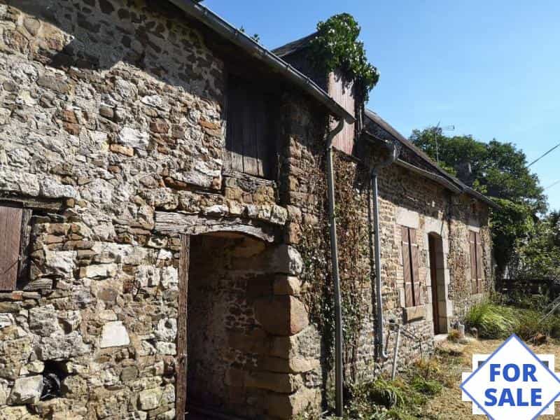 Casa nel Pre-en-Pail, Paesi della Loira 10840179