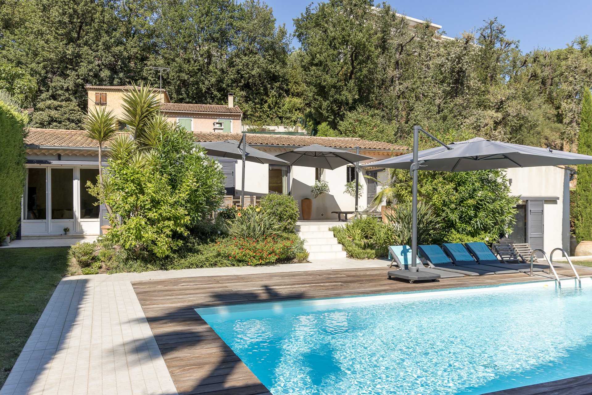 casa no Bastide-Giraud, Provença-Alpes-Costa Azul 10840267