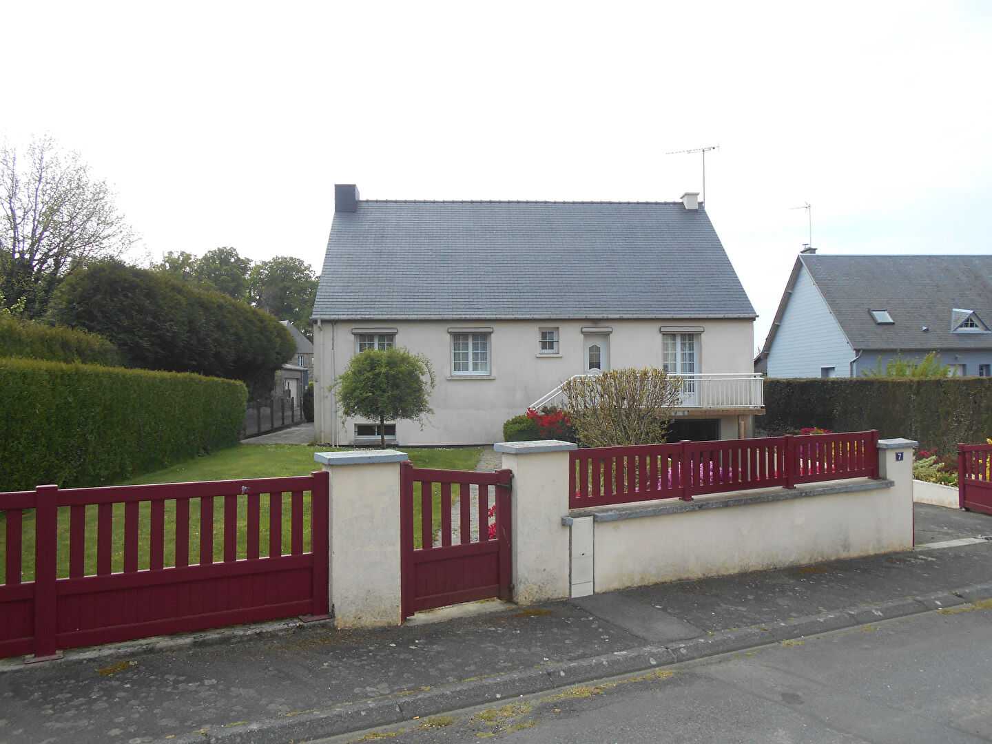 Hus i Le Neufbourg, Normandie 10840357