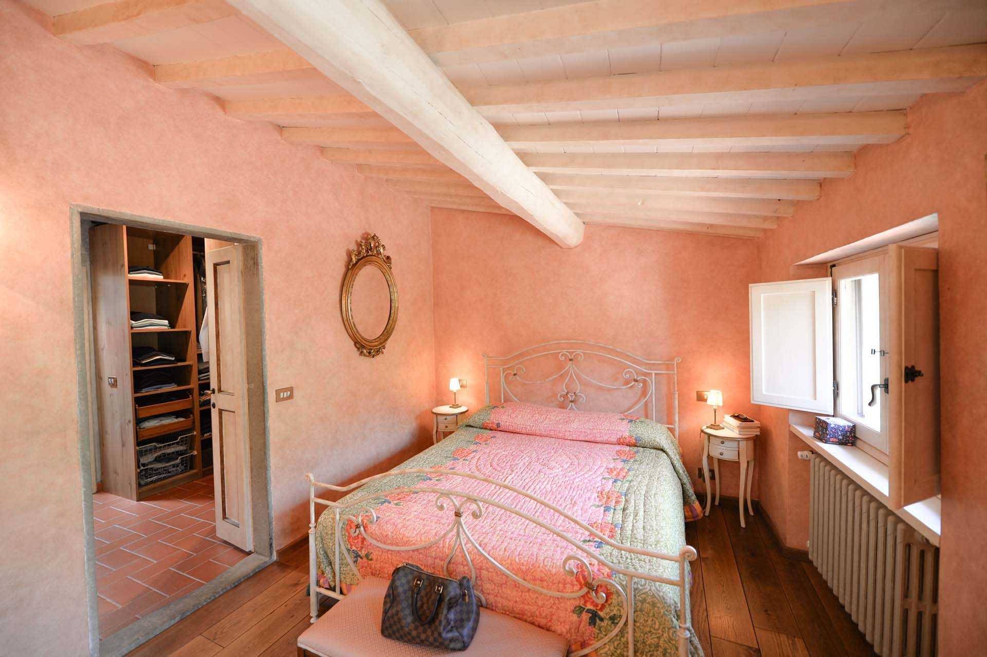 σπίτι σε Rufina, Toscana 10840394
