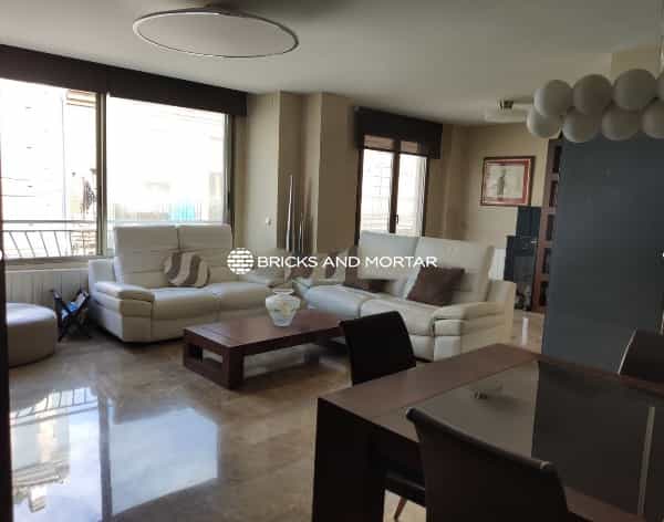 House in Tabernes Blanques, Valencia 10840791