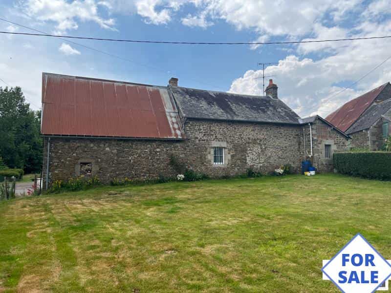 Huis in Saint-Martin-des-Landes, Normandië 10840818