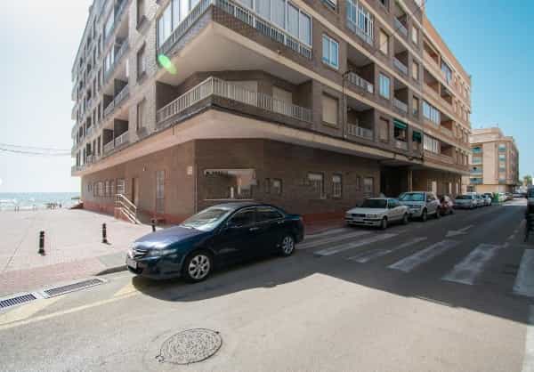 Condominium dans Torre La Mata, Valencian Community 10840883