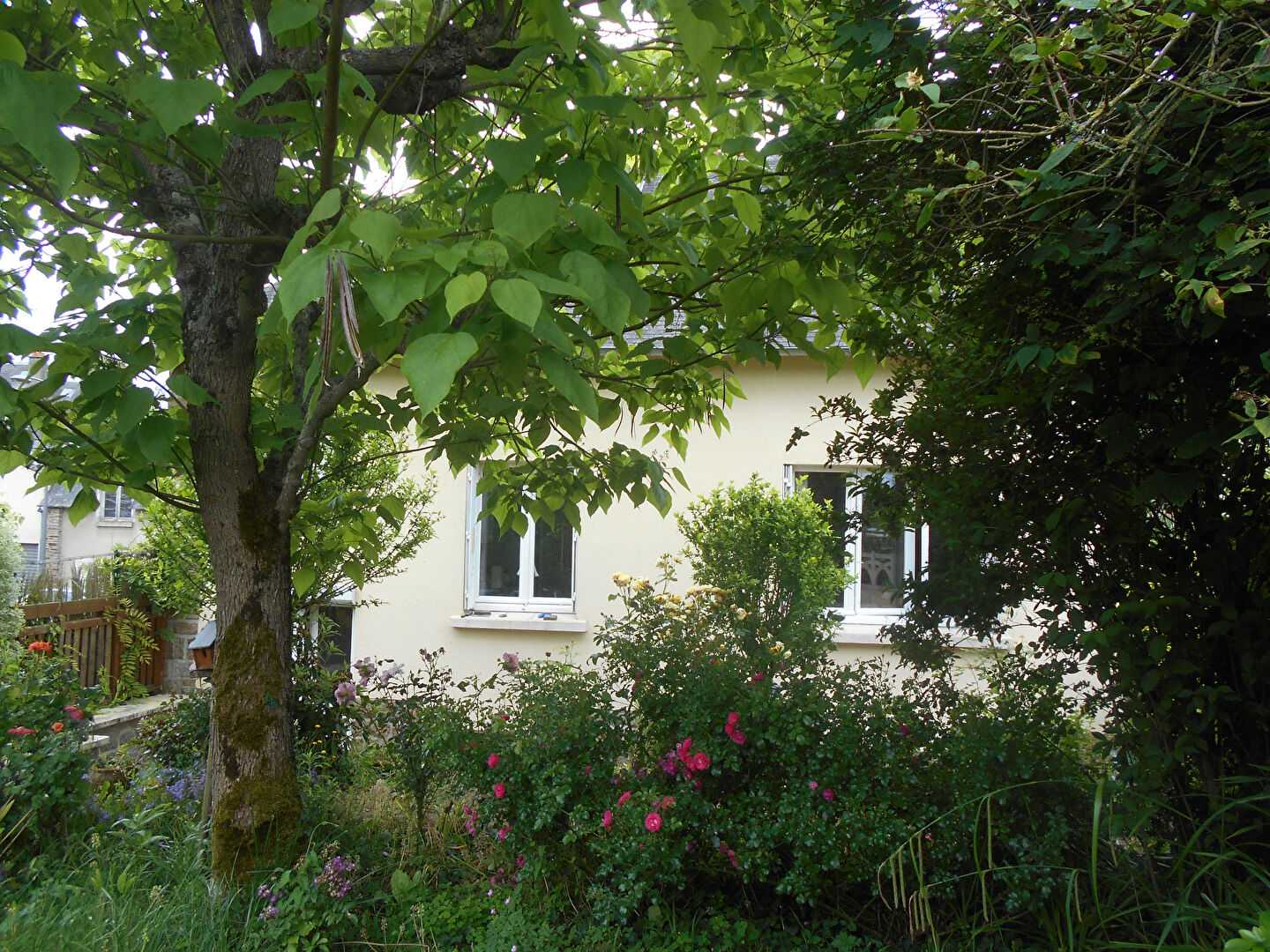 rumah dalam Saint-Hilaire-du-Harcouet, Normandie 10840897