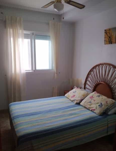 Condominium in La Marquesa, Valencia 10841266