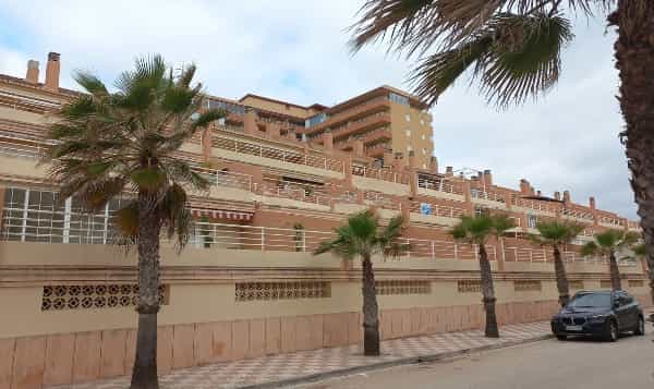 Квартира в Касас Лас Басас, Валенсія 10841355