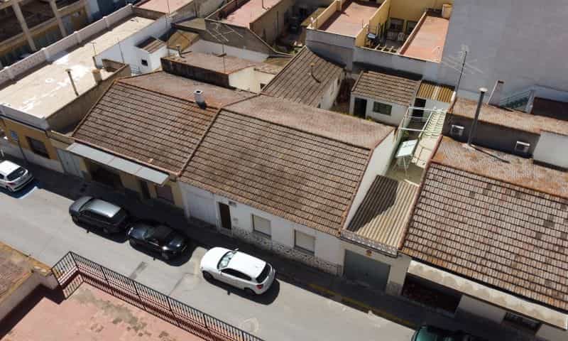 Будинок в San Miguel de Salinas, Valencian Community 10841389