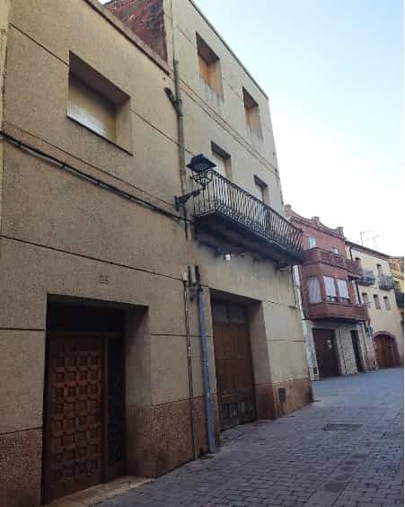 Dom w Montroiga, Katalonia 10841661