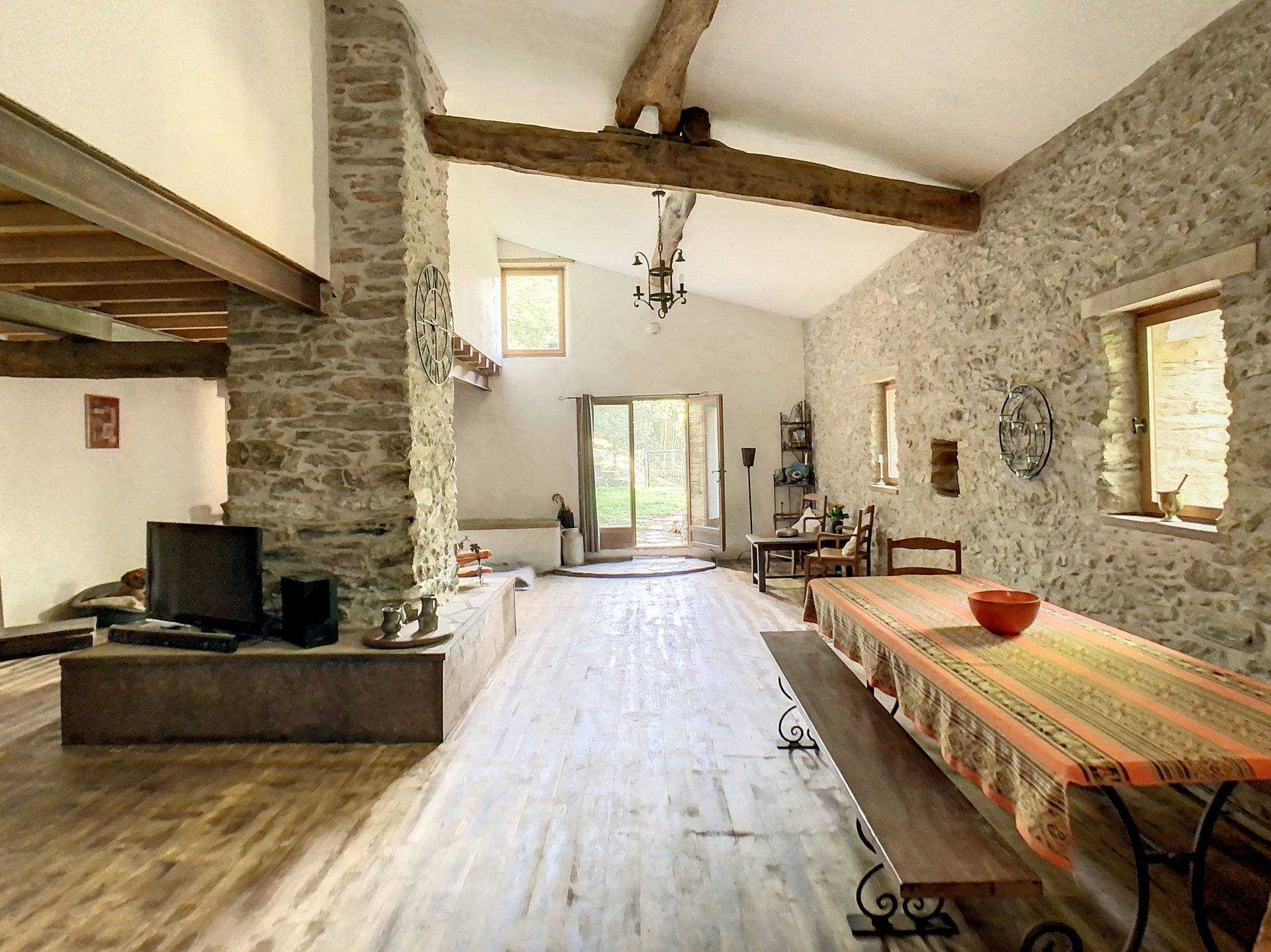 بيت في La Bastide, Occitanie 10842408