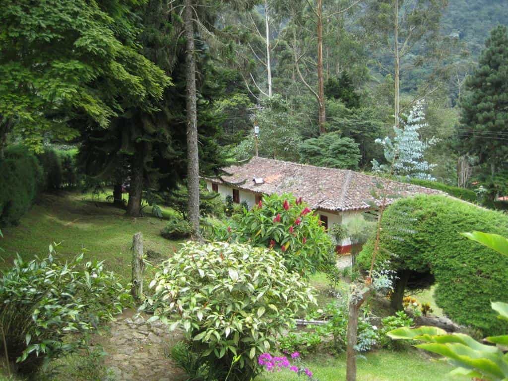 بيت في Guabinas, Valle del Cauca 10842420