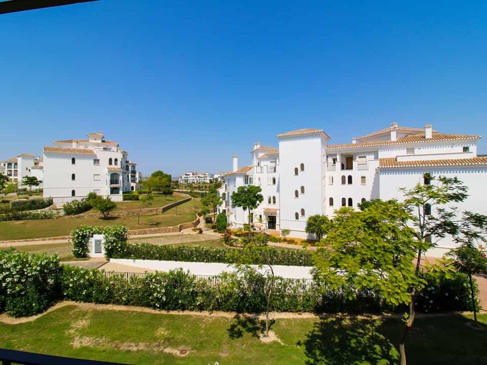 Condominium dans Sucina, Región de Murcia 10842459