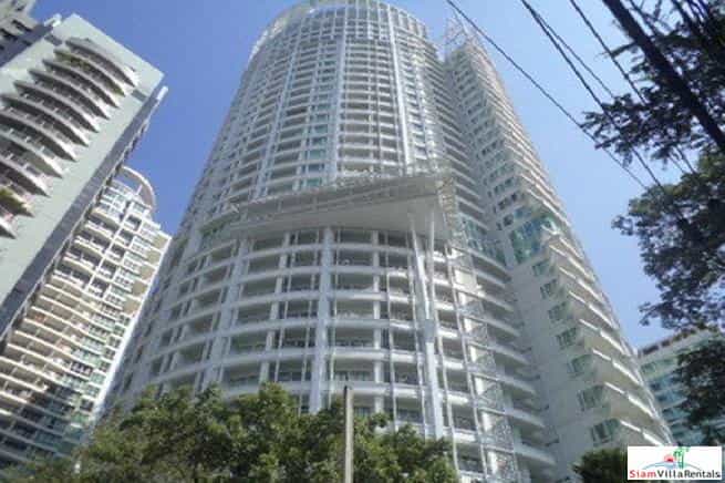 Condominium in Pathum Wan, Krung Thep Maha Nakhon 10842589