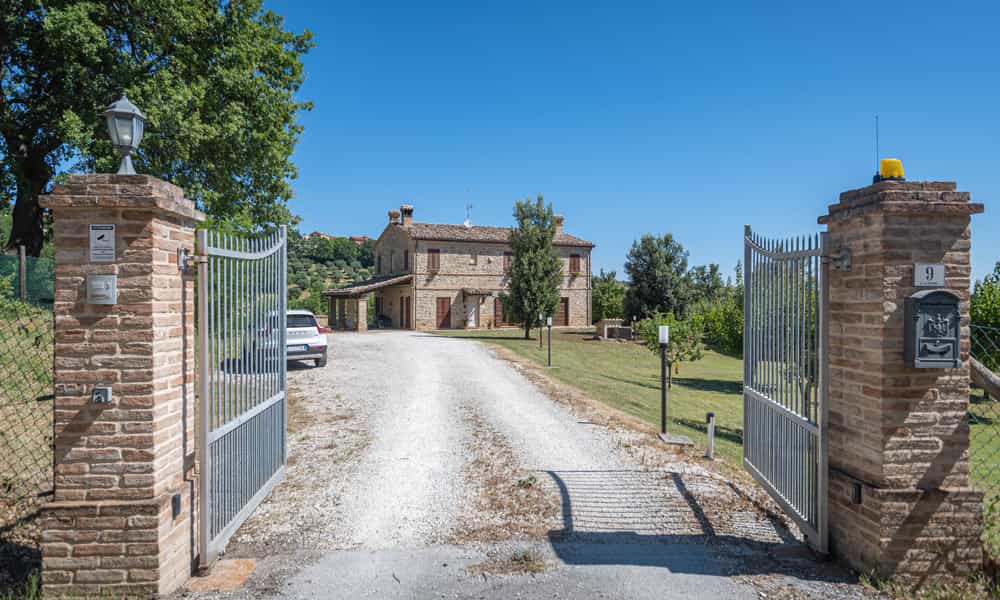 House in Cingoli, Marche 10842724