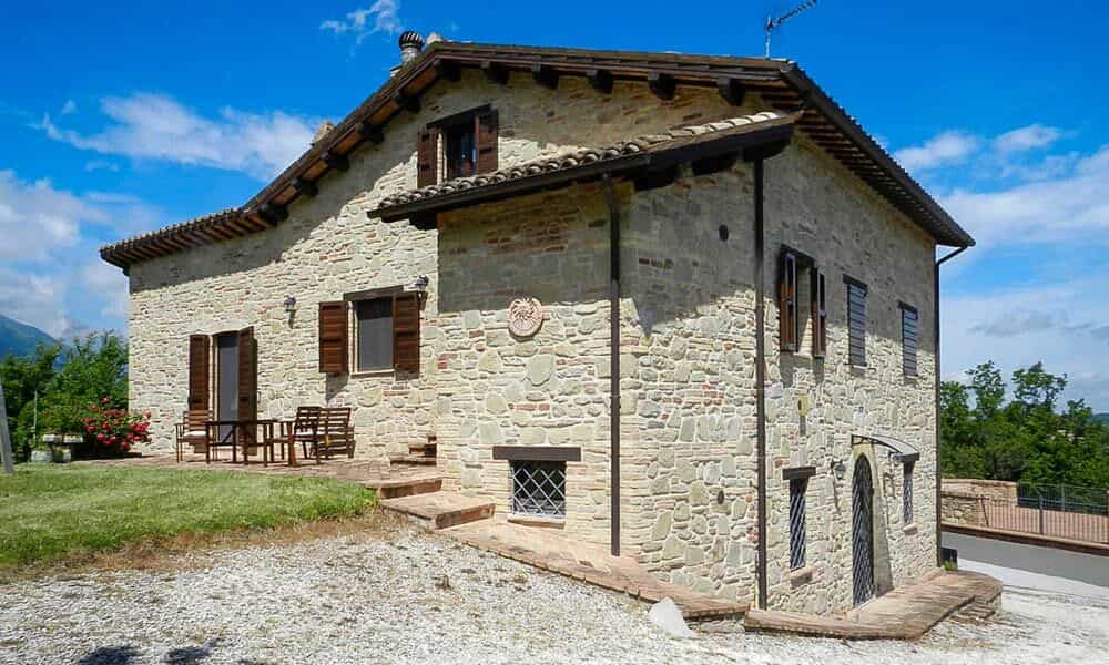Huis in Montefortino, Marche 10842783