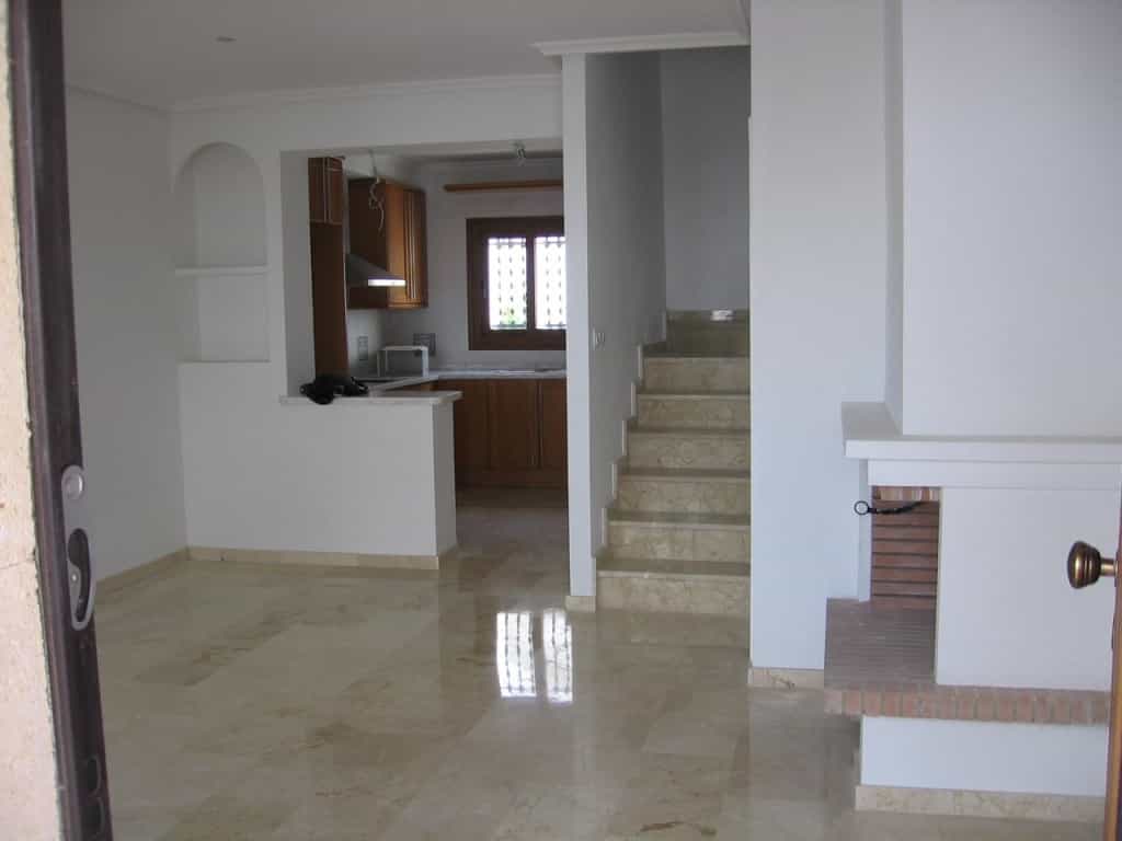 House in Villamartin, Valencian Community 10843027
