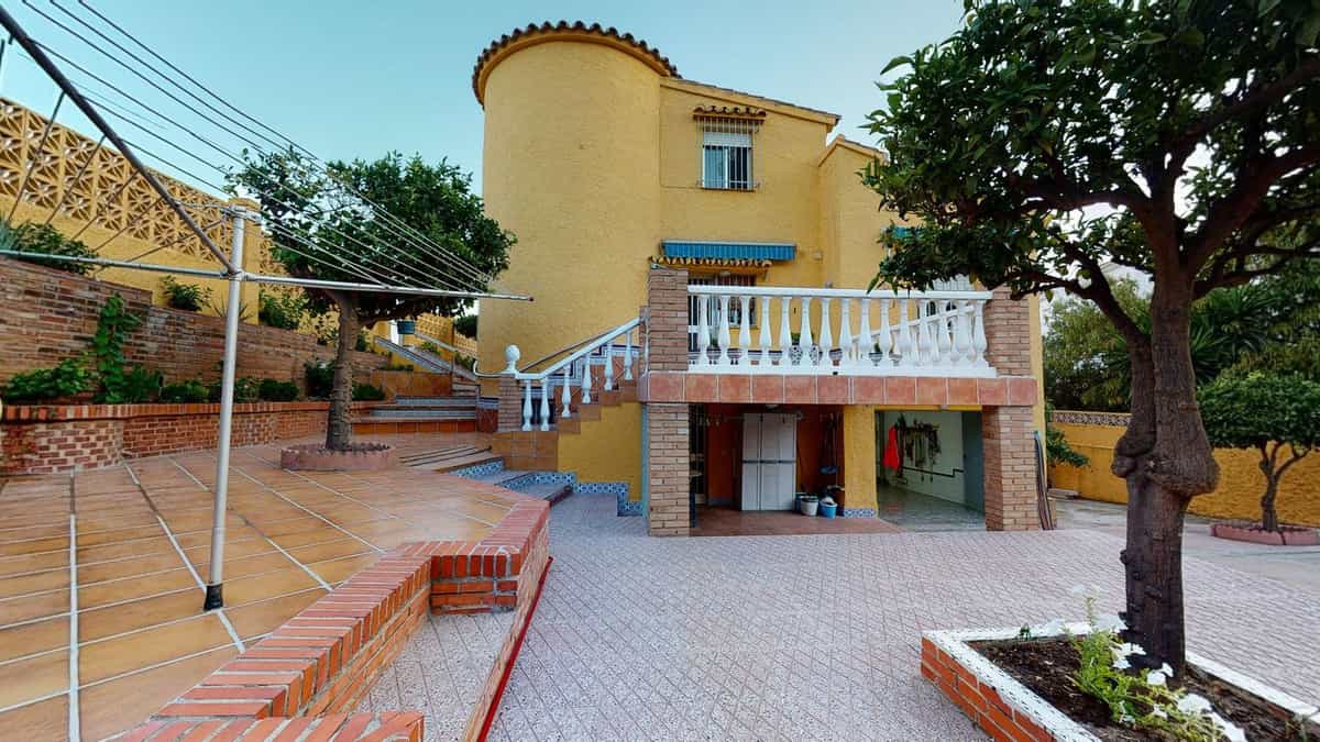 Rumah di Arroyo de la Miel, Andalusia 10843374