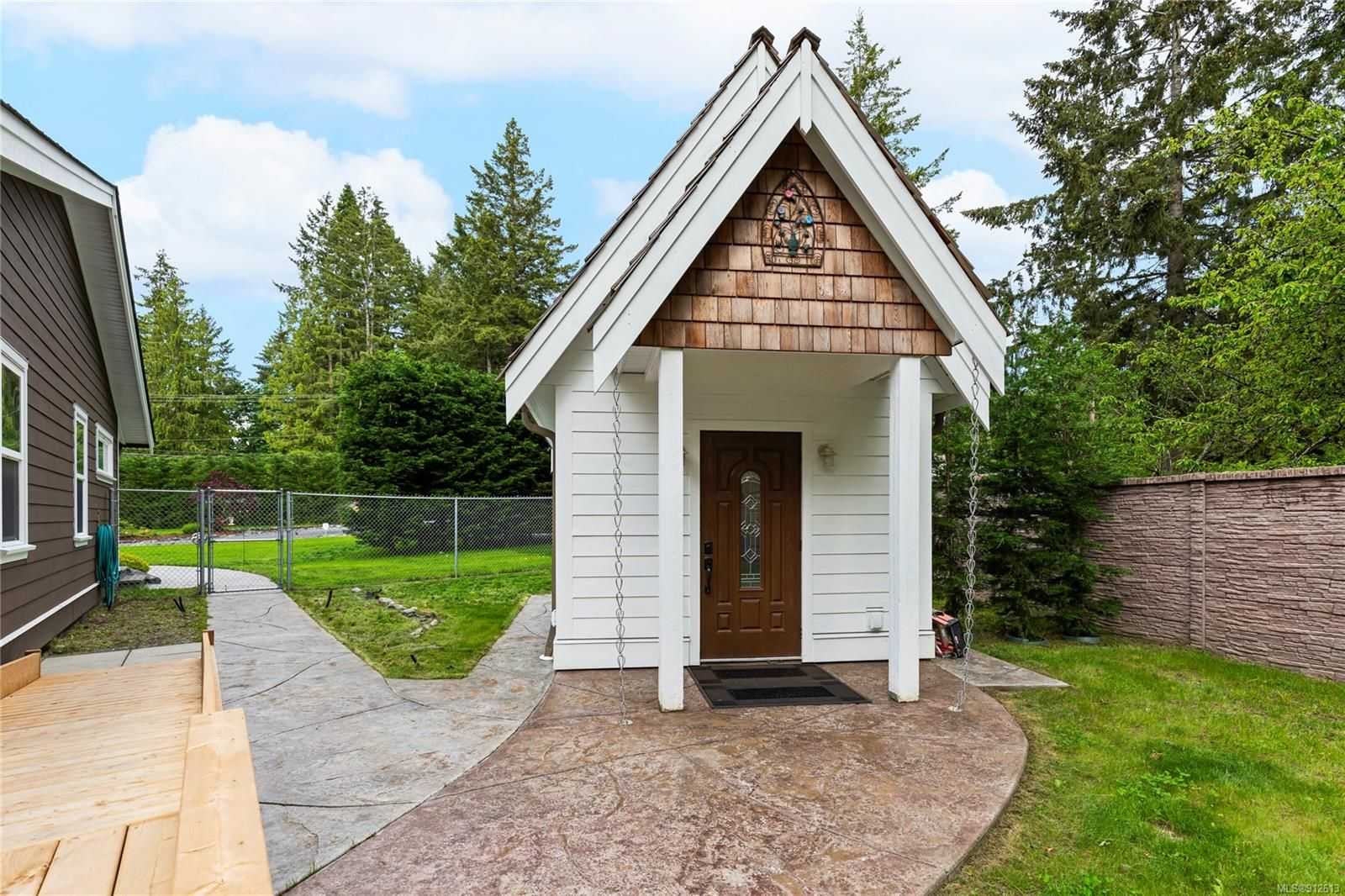 بيت في Ladysmith, British Columbia 10843536