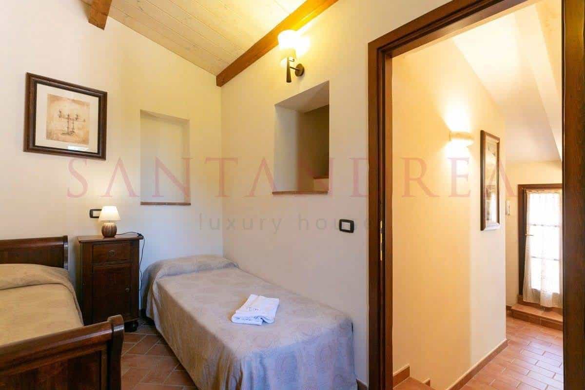House in Certaldo, Tuscany 10843759