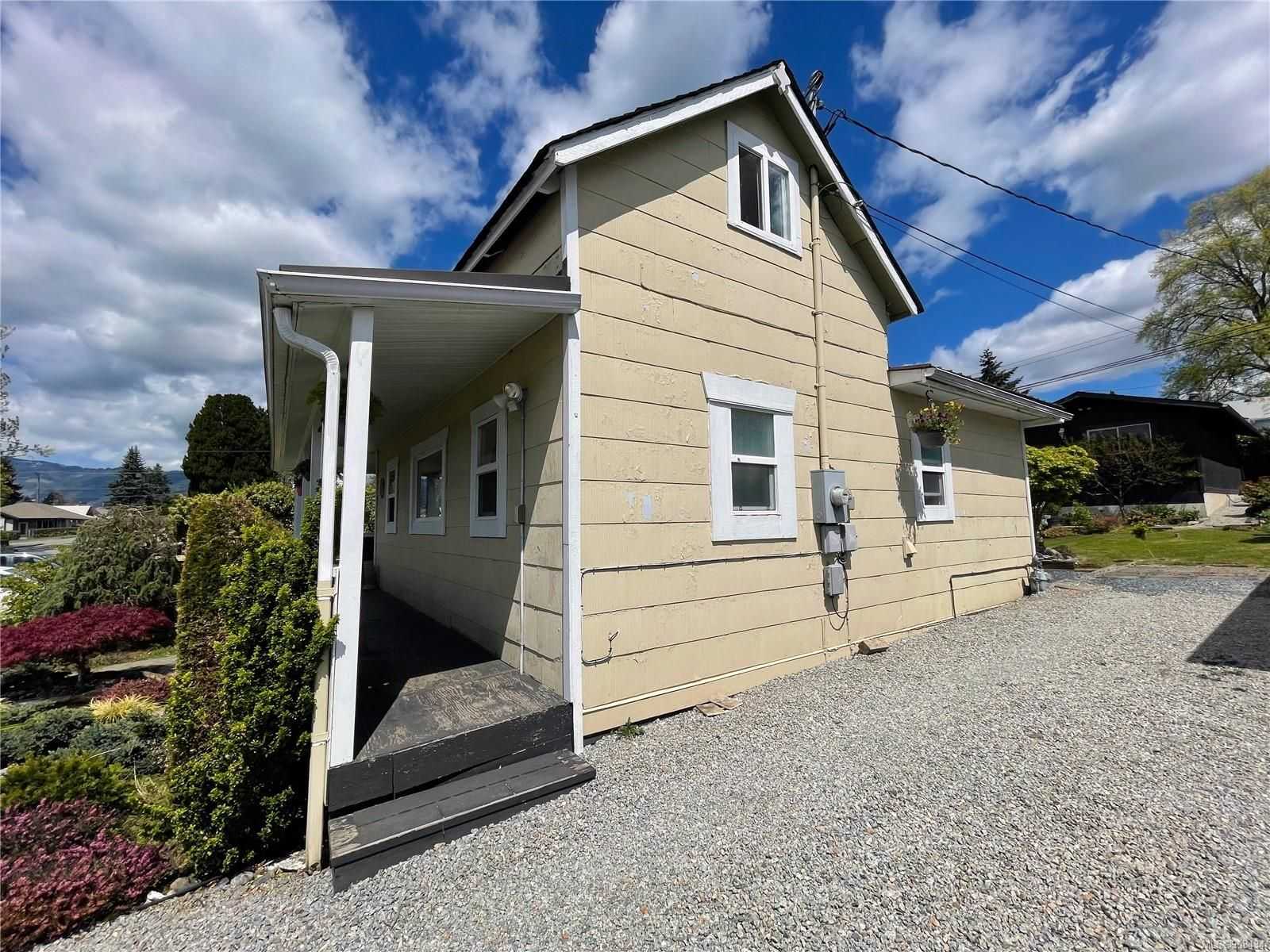 Hus i Port Alberni, British Columbia 10843819