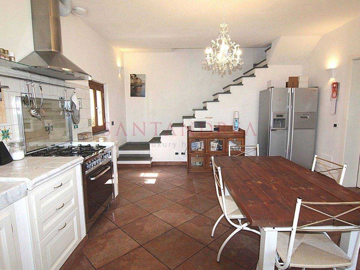 rumah dalam Santa Margherita Ligure, Liguria 10843824