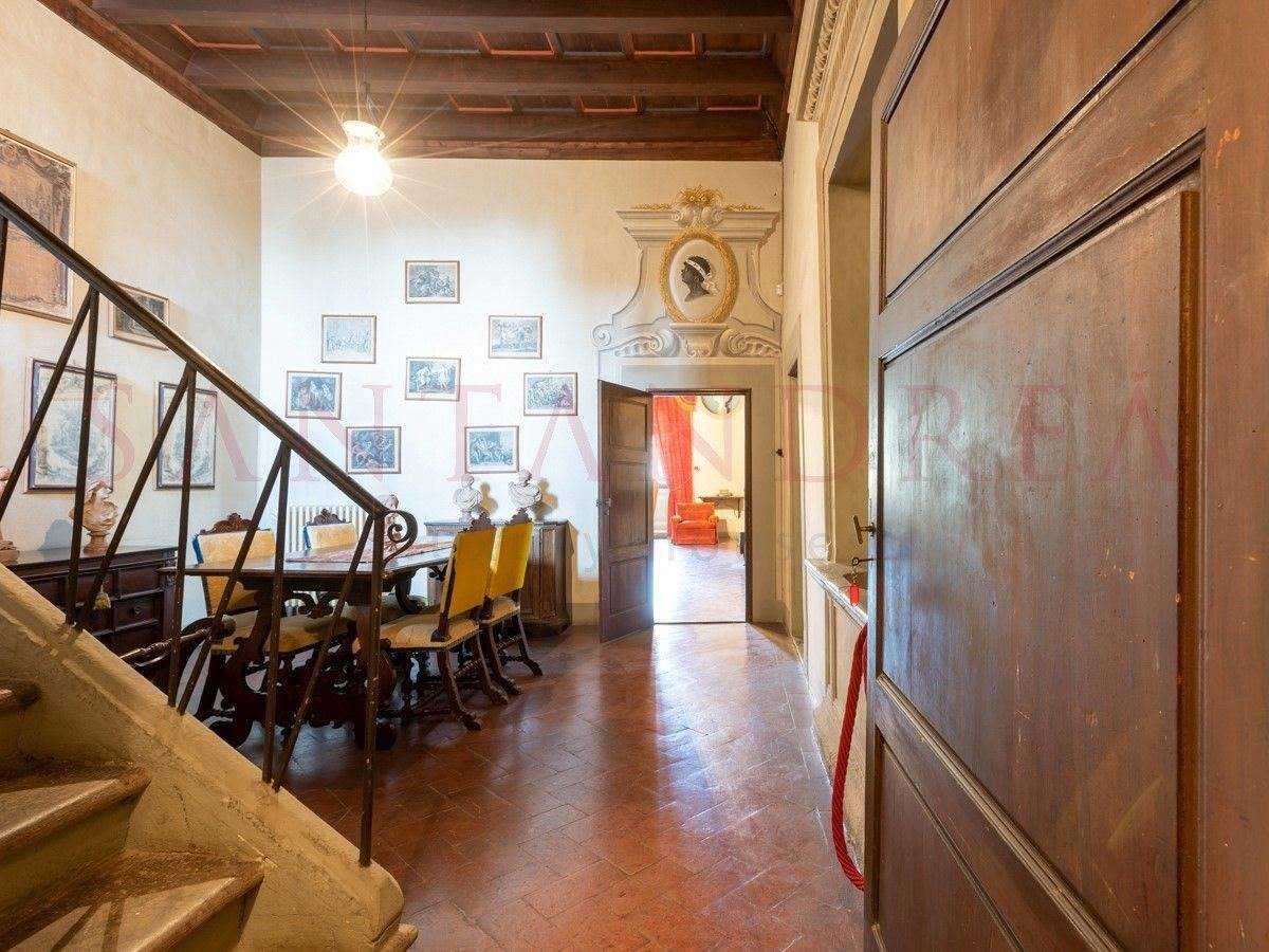 Talo sisään , Tuscany 10843832