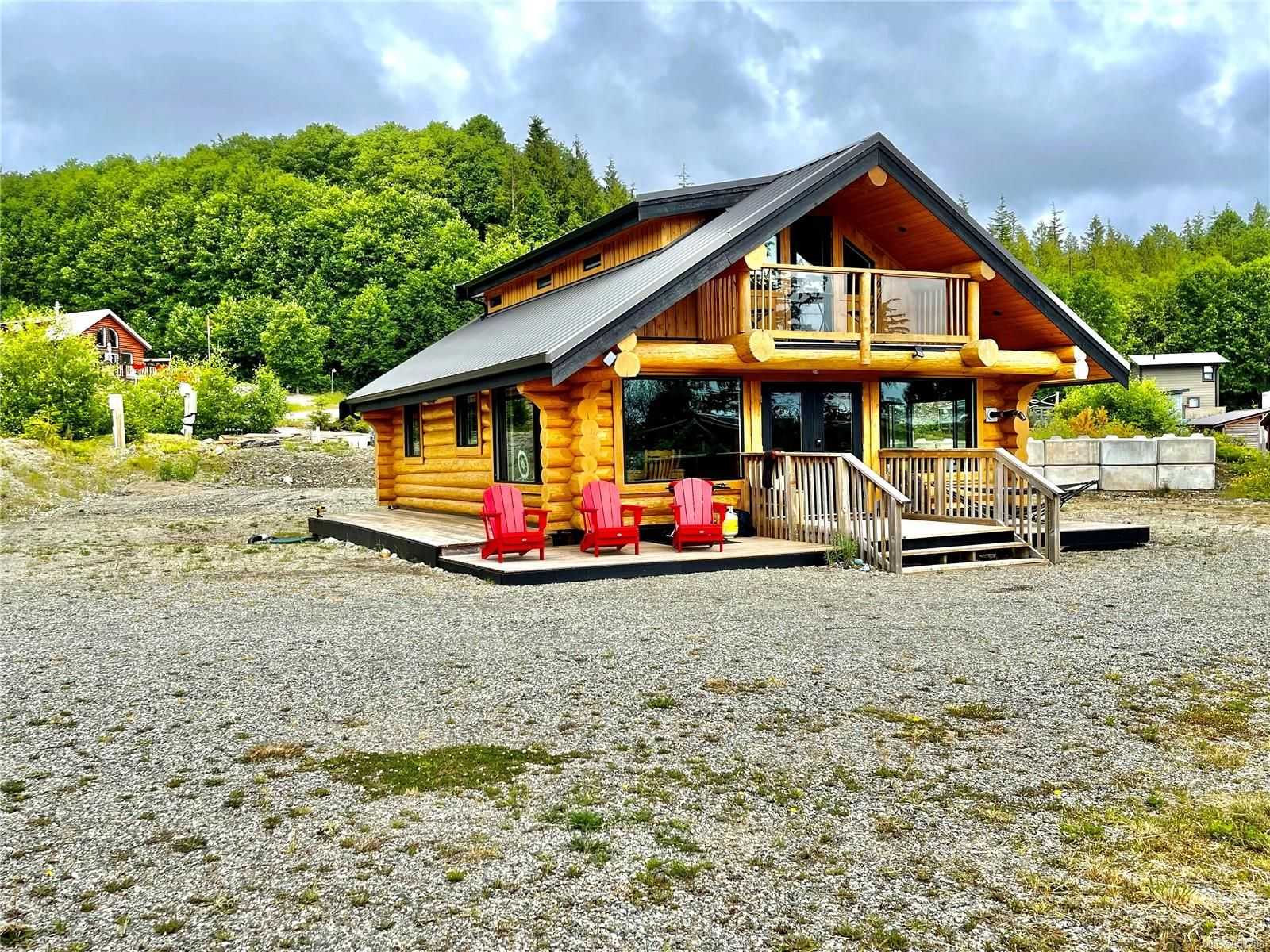 жилой дом в Ucluelet, British Columbia 10843850