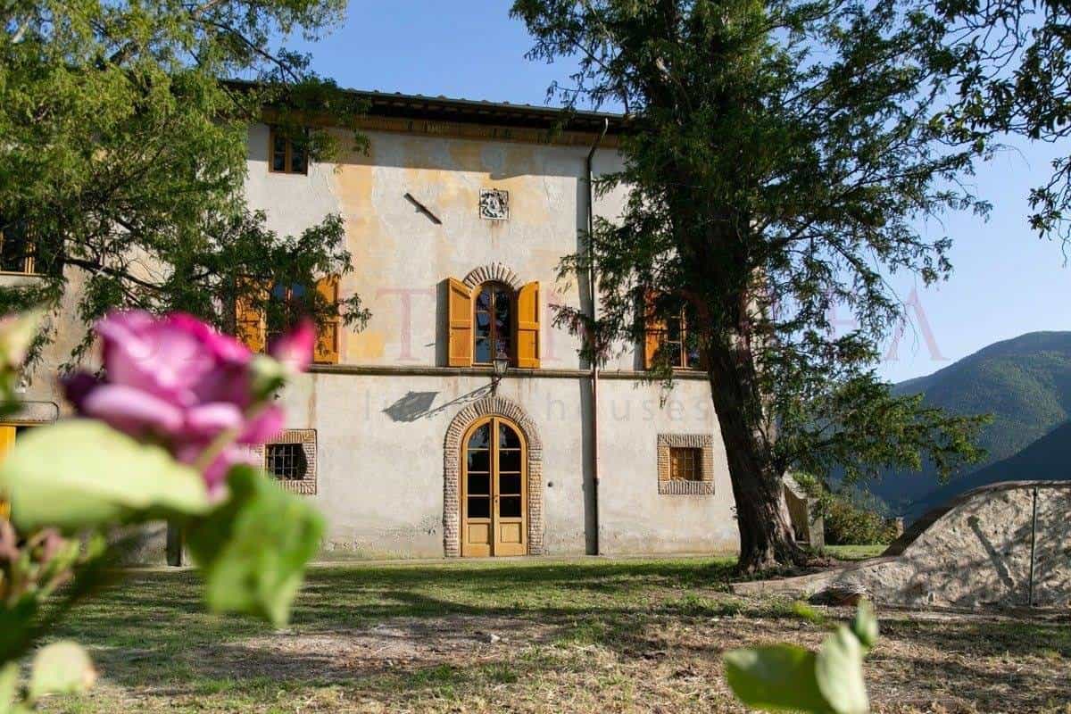 房子 在 Lammari, Tuscany 10843867