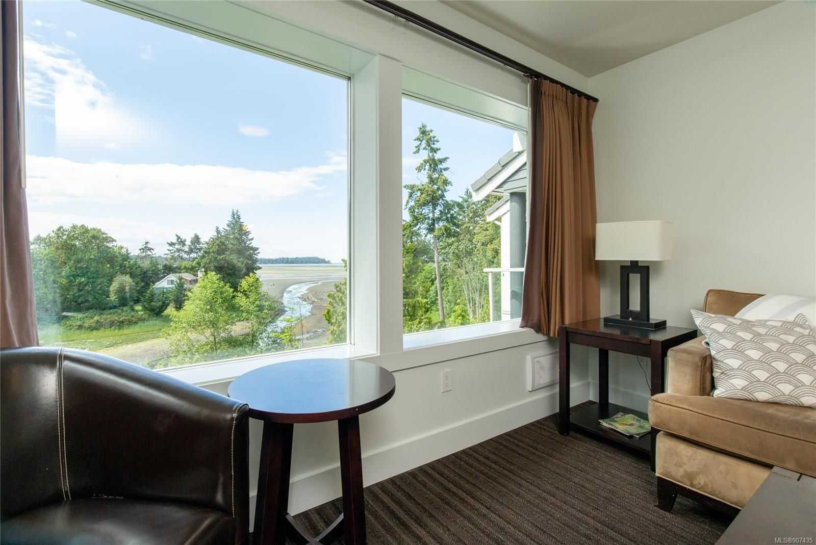 Condominium in Nanoose Bay, British Columbia 10843875