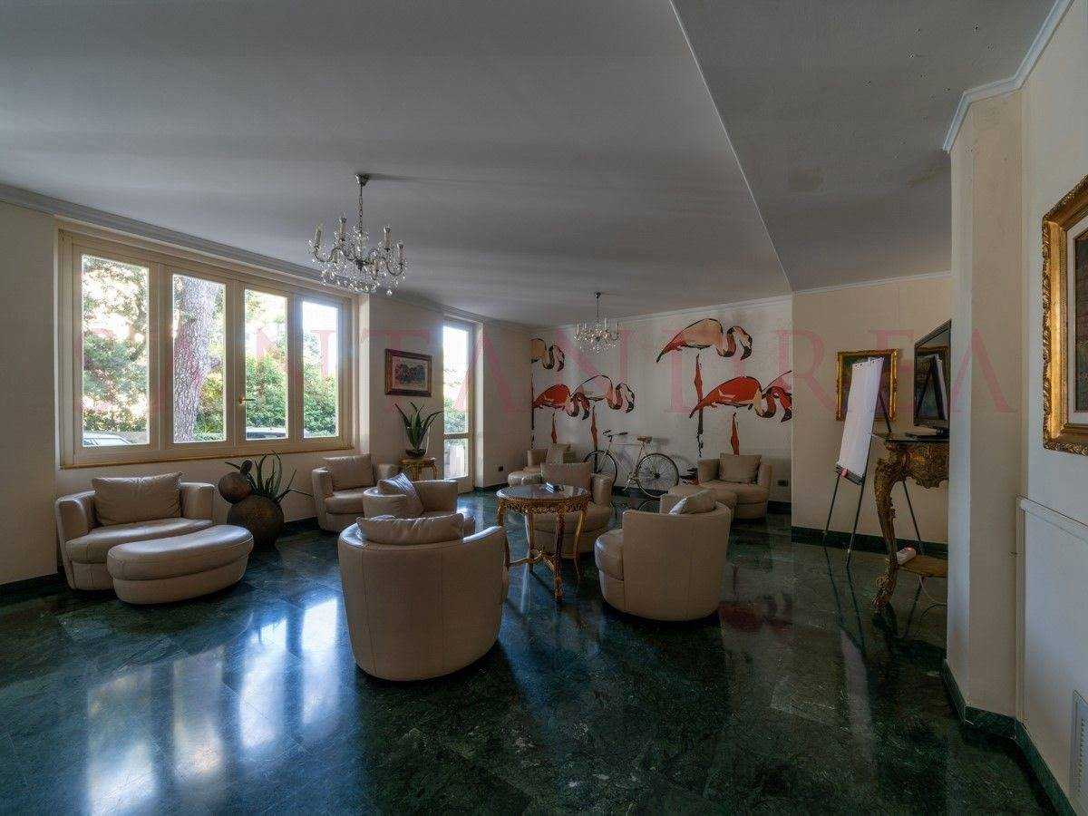 Eigentumswohnung im Livorno, Tuscany 10843897
