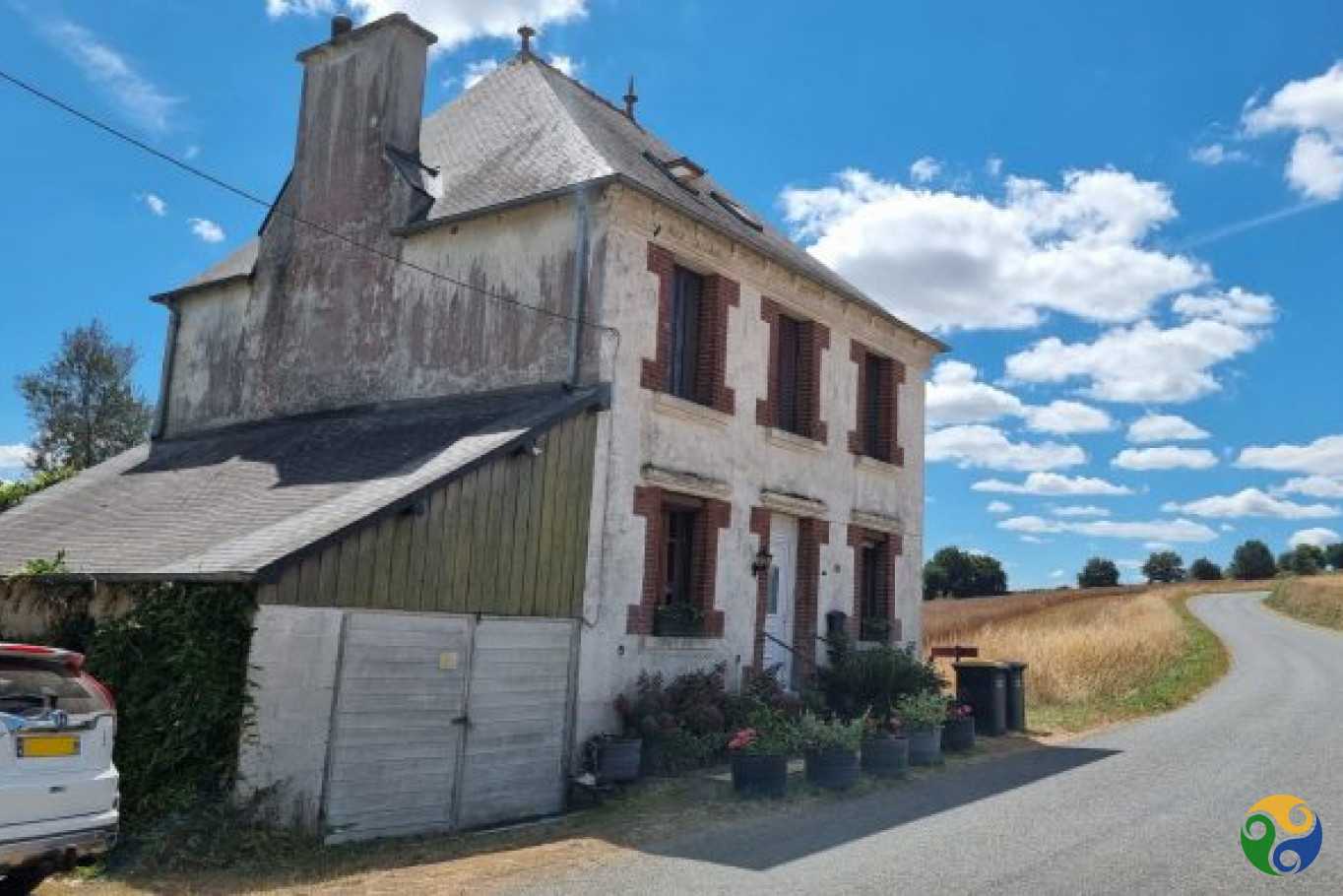 жилой дом в Merleac, Bretagne 10843907