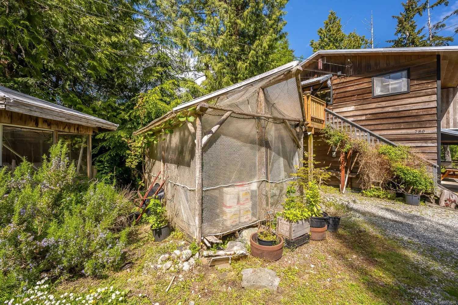 Eigentumswohnung im Tofino, British Columbia 10843931