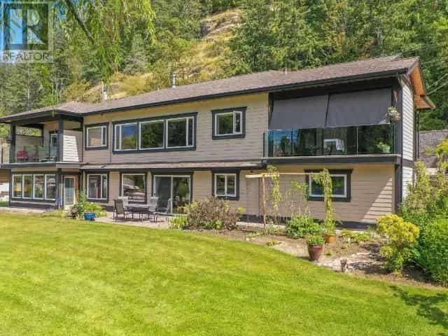 Condominium in Powell River, British Columbia 10843954