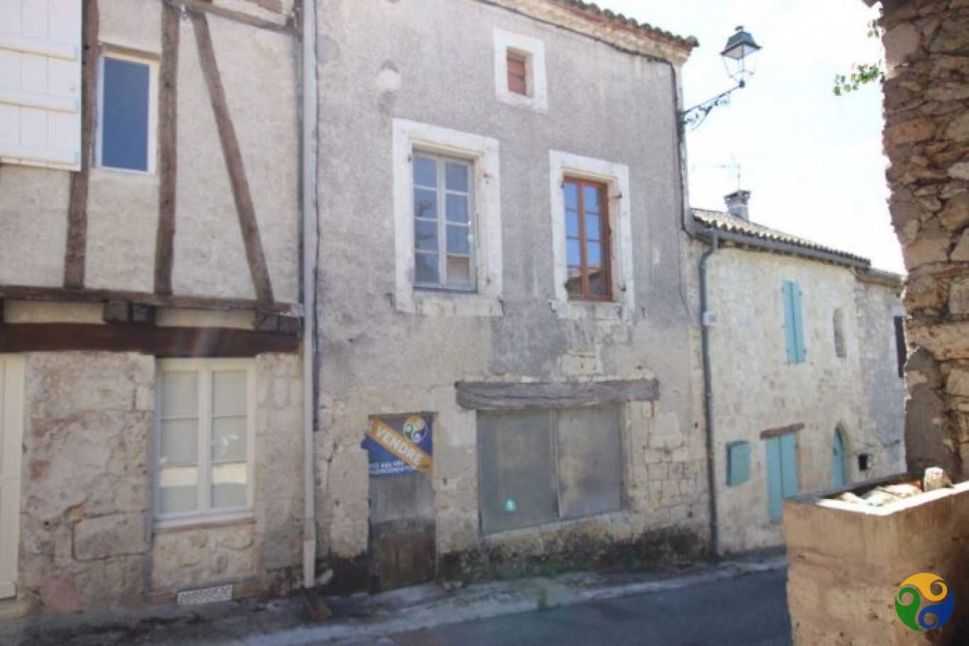 Rumah di Beauville, Nouvelle-Aquitaine 10843983