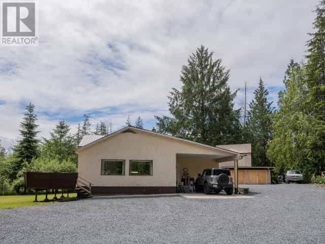 жилой дом в Powell River, British Columbia 10844021