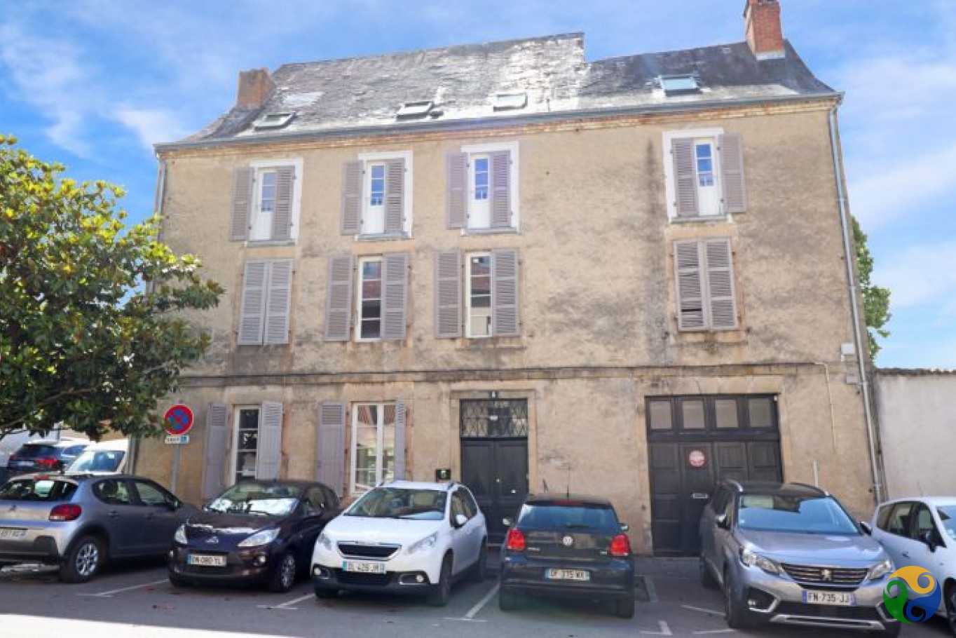 Rumah di Saint-Yrieix-la-Perche, Nouvelle-Aquitaine 10844025